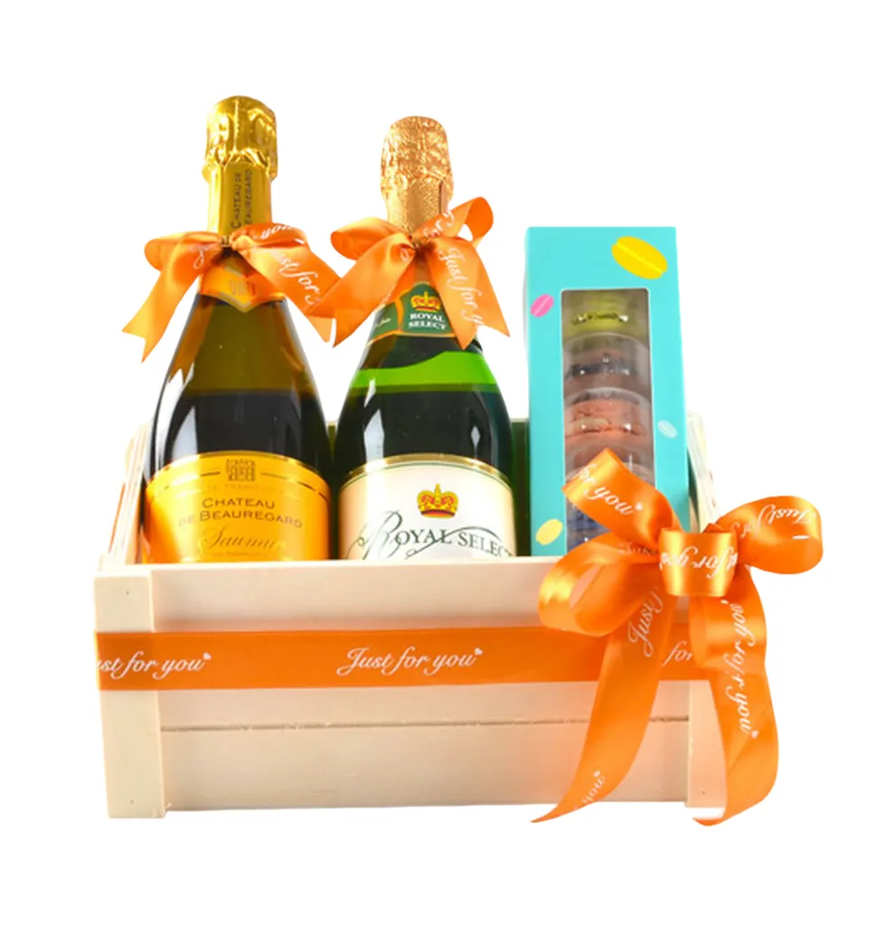 Sparkling Joy and Macarons